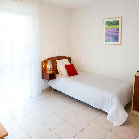 - Bordeaux - Aeroport Aparthotel