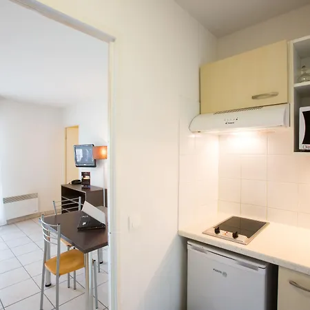 - Bordeaux - Aeroport アパートホテル