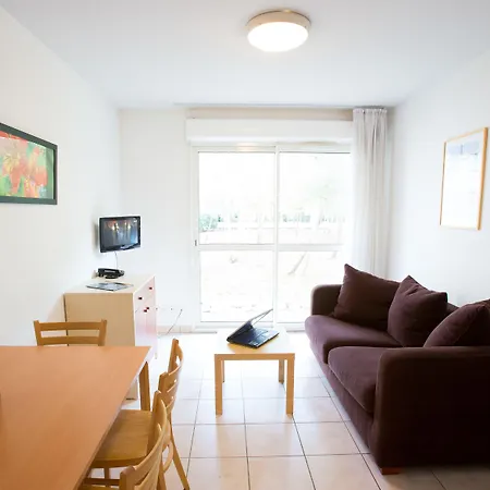 - Bordeaux - Aeroport Merignac (Gironde)