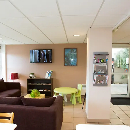 - Bordeaux - Aeroport Aparthotel 3*