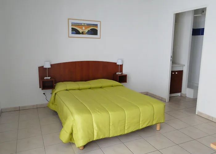 - Bordeaux - Aeroport 3* Merignac (Gironde)