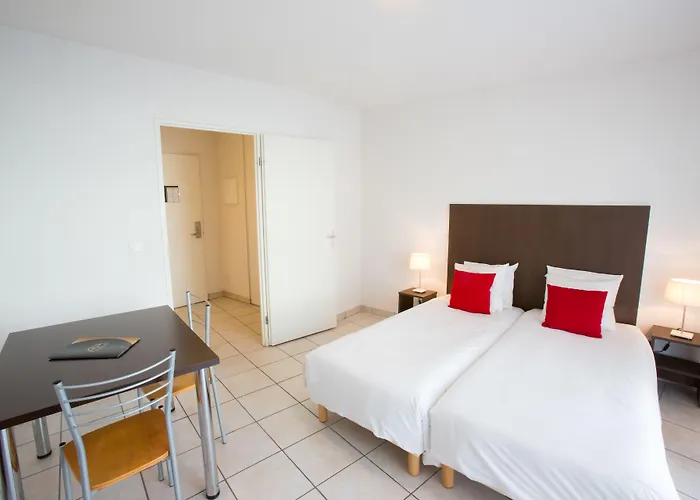 - Bordeaux - Aeroport Aparthotel 3*
