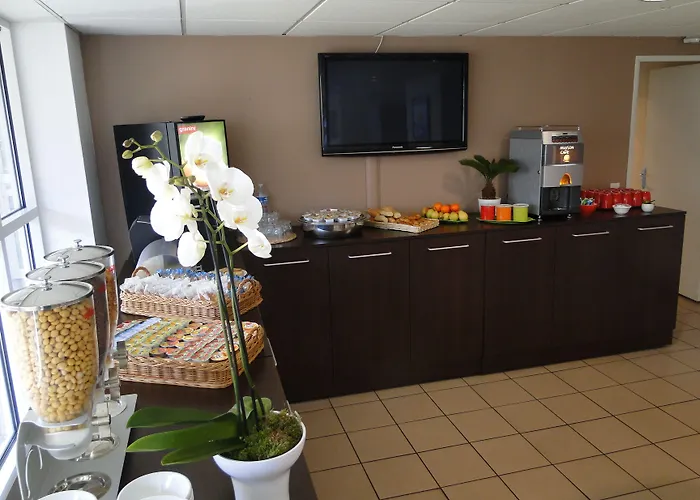 - Bordeaux - Aeroport 3* Merignac (Gironde)