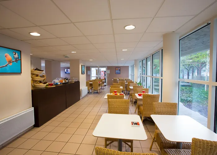 - Bordeaux - Aeroport Aparthotel 3*