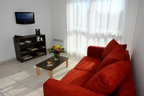 - Bordeaux - Aeroport מלון דירות 3*